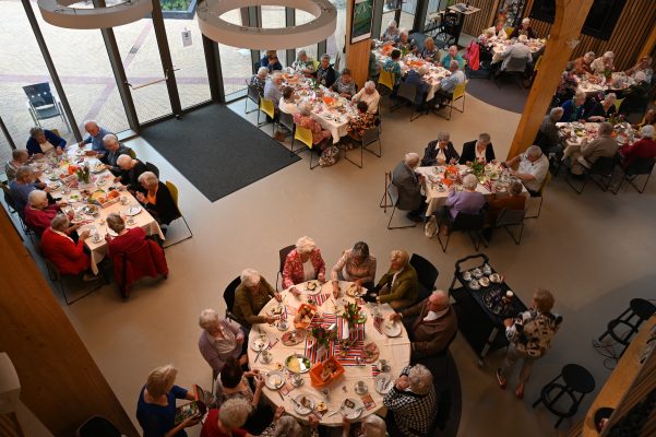 Bevrijdingsdaglunch Zonnebloem